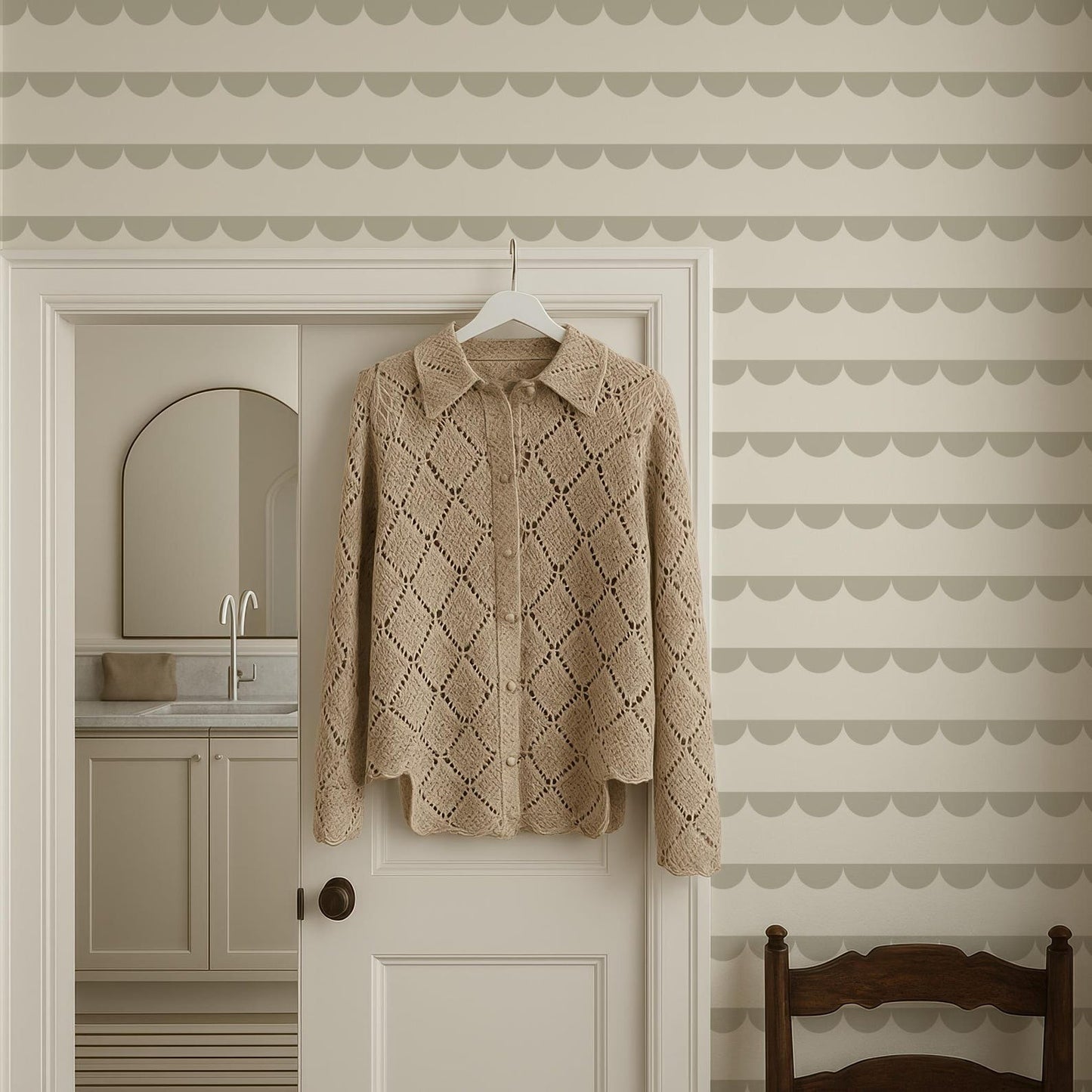 Scallop Stripe Wallpaper