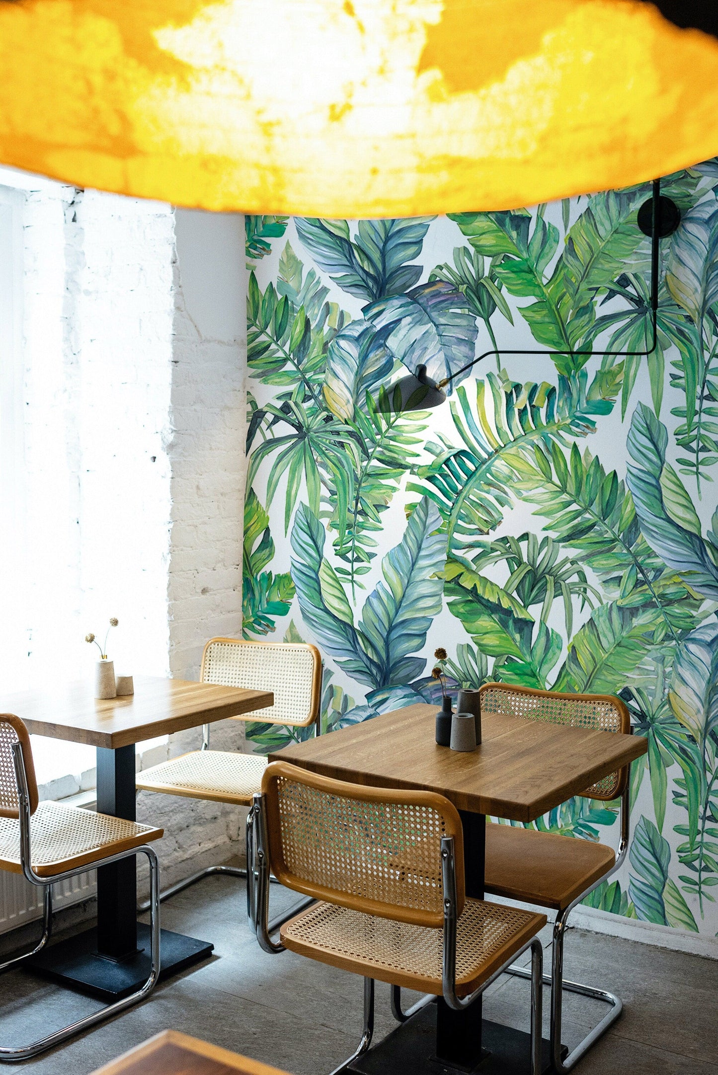 Tropical Leaf Wallpaper