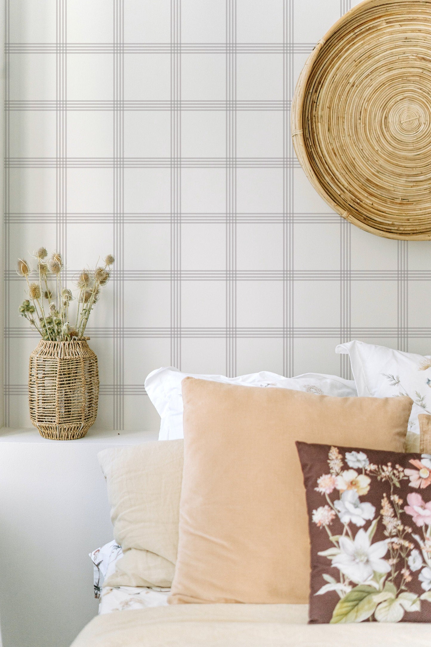Minimal Grid Line Wallpaper