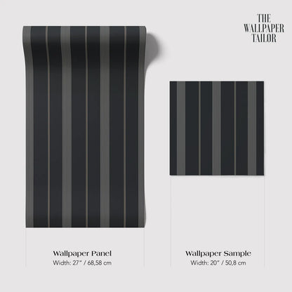 two different sizes of a black and white striped wallpaper panel and a smaller square wallpaper sample. The text provides the widths of each item in centimeters.