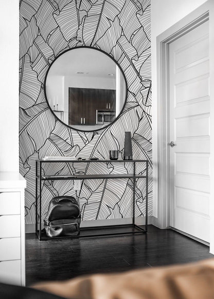Black & White Tropical Leaf Wallpaper